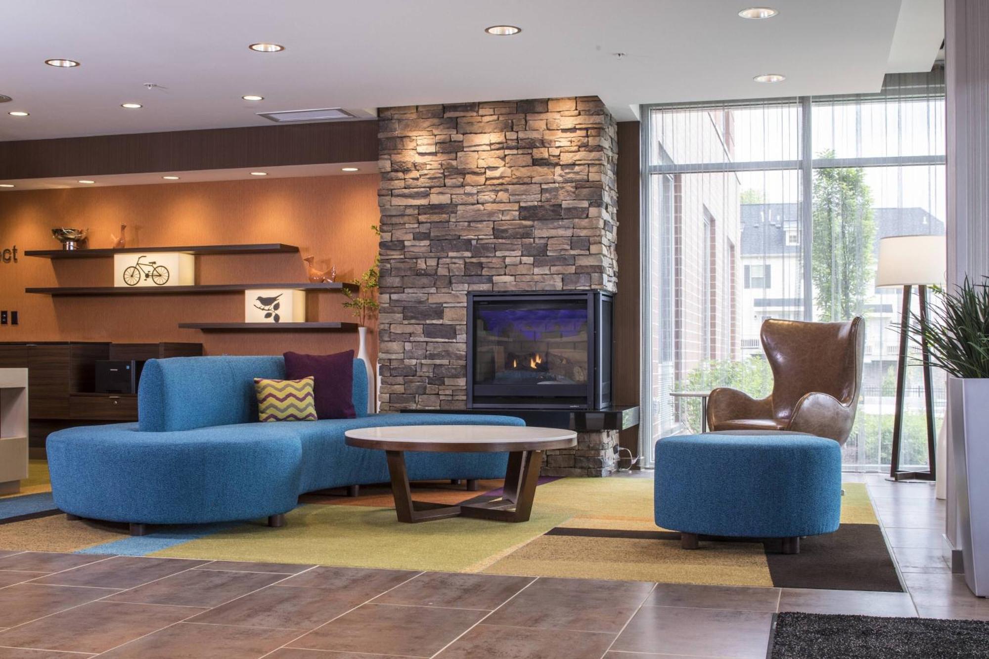 Fairfield Inn & Suites By Marriott Pittsburgh North/Mccandless Crossing McCandless Township Exterior photo