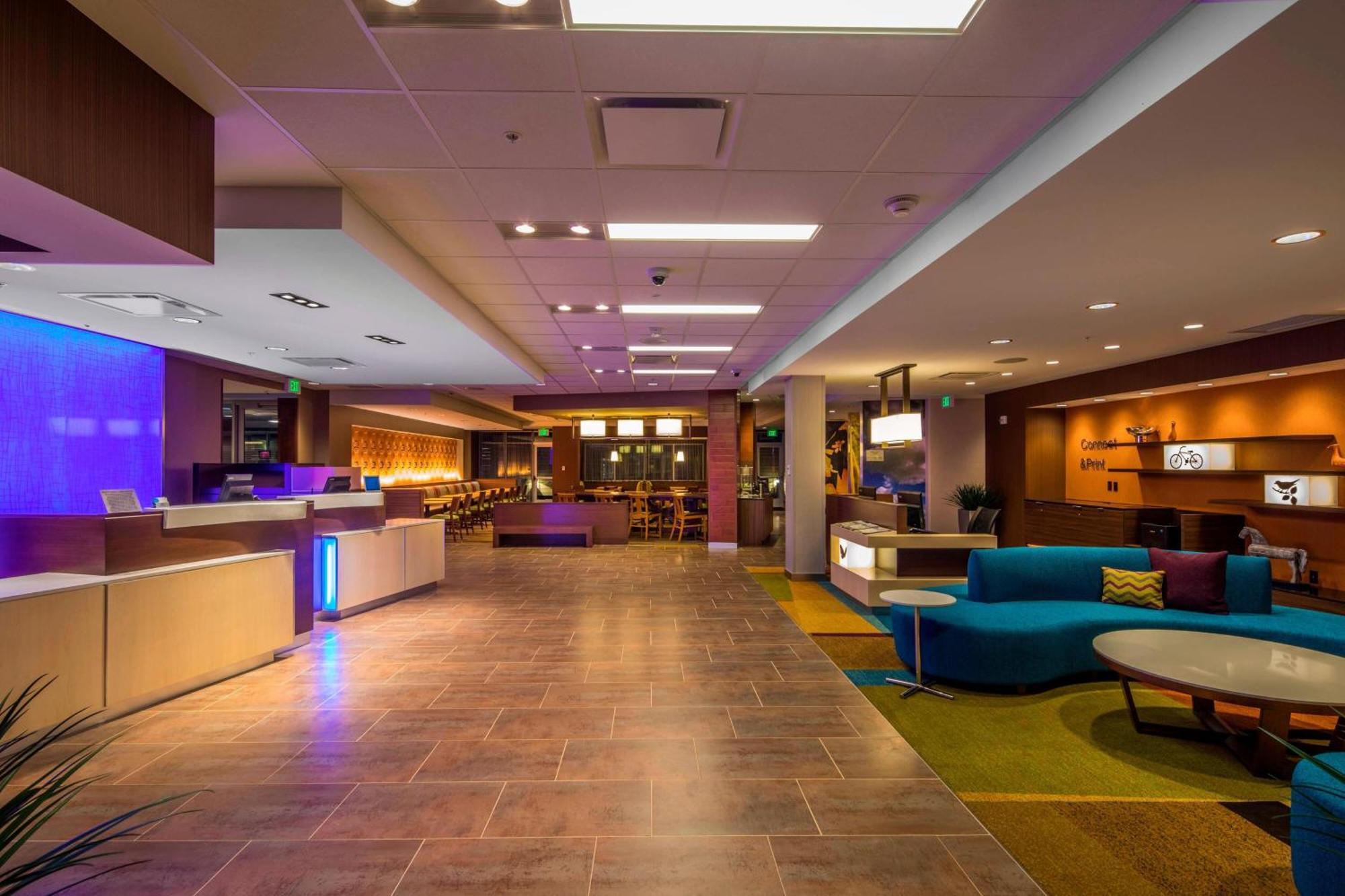 Fairfield Inn & Suites By Marriott Pittsburgh North/Mccandless Crossing McCandless Township Exterior photo